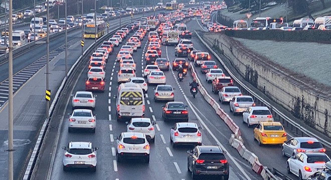 15 Temmuz Şehitler Köprüsü'nde trafik yoğunluğu