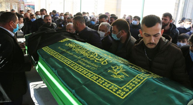 16 yaşındaki Melik Taha, kalp krizinden öldü