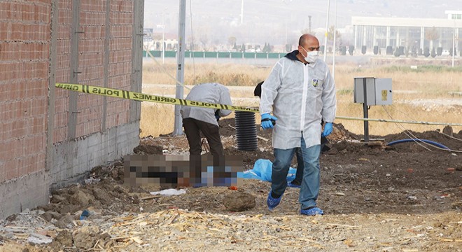 17 yaşındaki genç inşaat alanında ölü bulundu