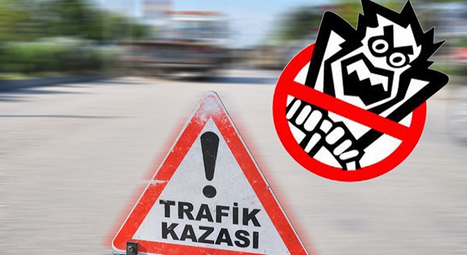 2 TIR çarpıştı: 1 ölü