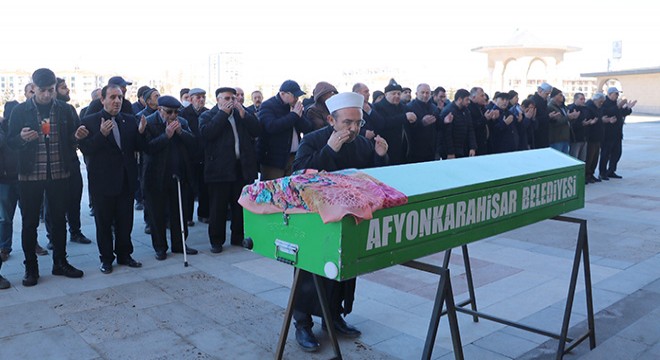 2 eş katilinin son kurbanı Mutlu, toprağa verildi