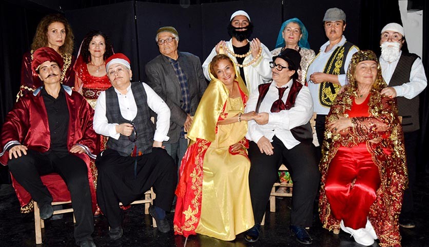 'Safinaz' Antalya'da yine kahkaha attıracak