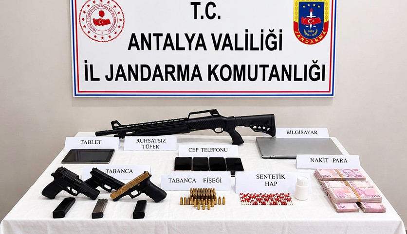 Antalya'da iş yerini kurşunlayan 5 şüpheli yakalandı