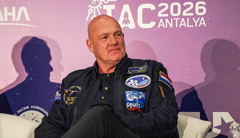 Astronotlar, uzay yolculuğunun risklerini anlattı