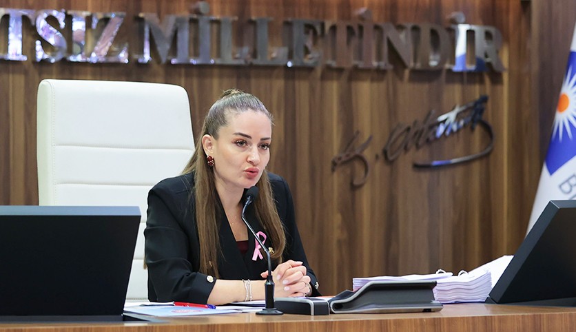 Büşra Özdemir: CHP çatısı altında siyaset yapıyorum