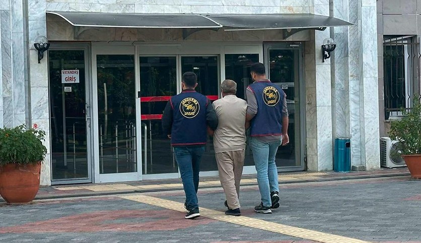 Camideki yardım kutusundan para çalan şüpheli tutuklandı