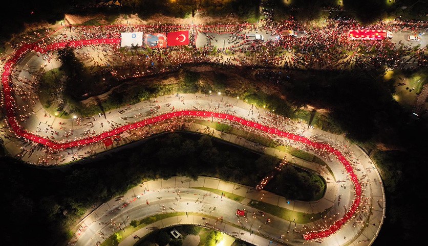 Cumhuriyet'in 103. yıl dönümü fener alayı ve konserle kutlanacak