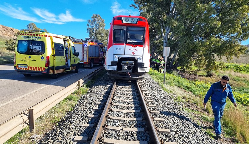 İki yüksek hızlı tren çarpıştı: 10 ölü