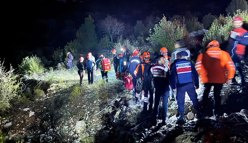 Isparta'da eğitim için kanyona giden İHH ekibi kayboldu