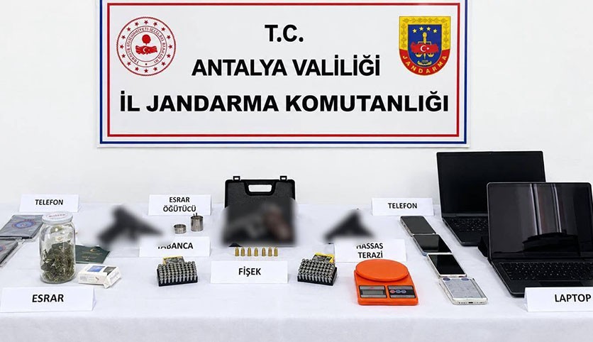 Kumluca’da uyuşturucu operasyonu