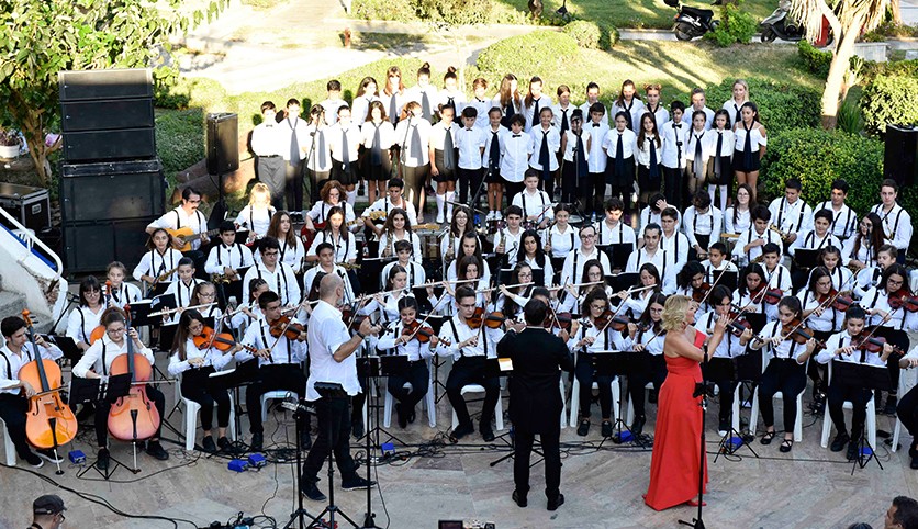 Muratpaşa, genç seslerini arıyor