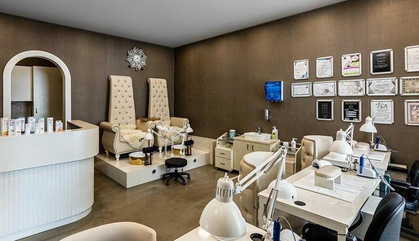 Nailyuba, Ataşehir’de Profesyonel Tırnak Bakımı ve Güzellik Hizmetleri Sunuyor