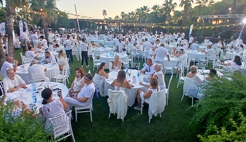 Rus turizmciler Antalya'da