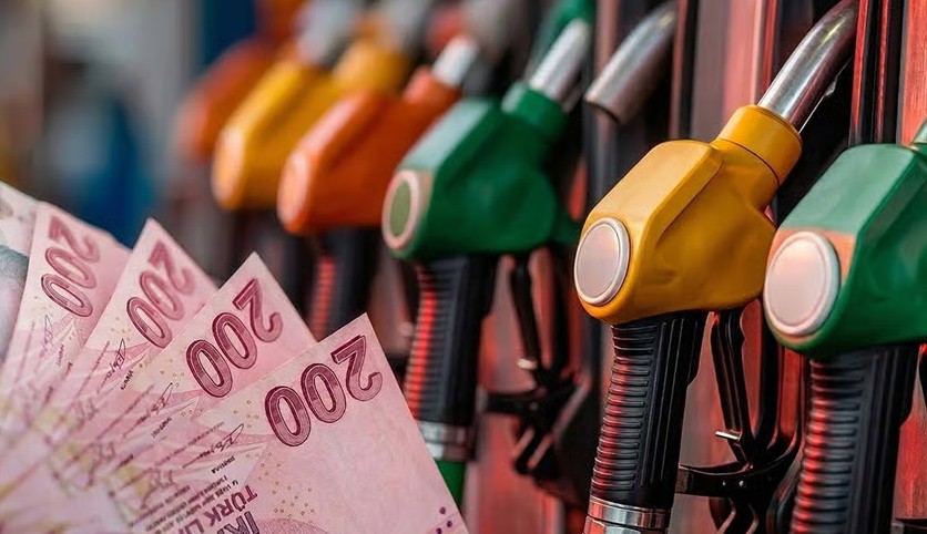 Tarih belli oldu: Benzine indirim geliyor