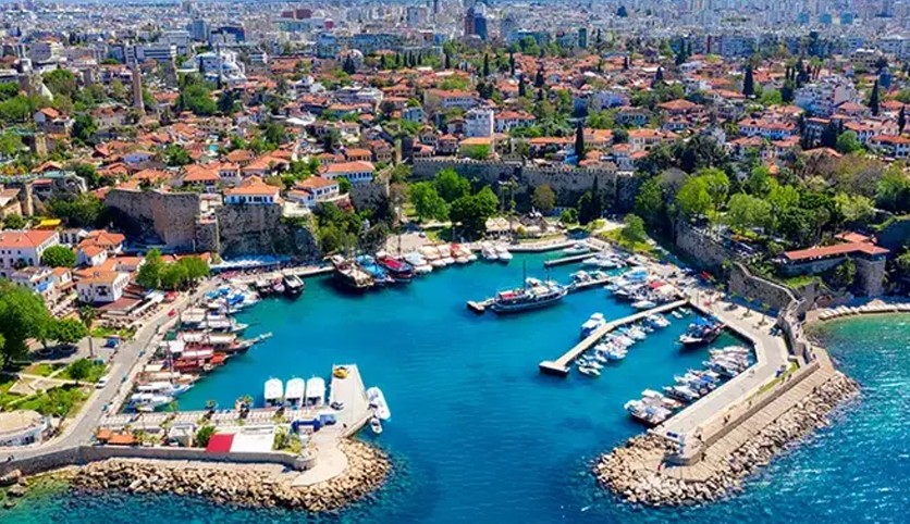 Turizmin geleceği Antalya'da konuşulacak