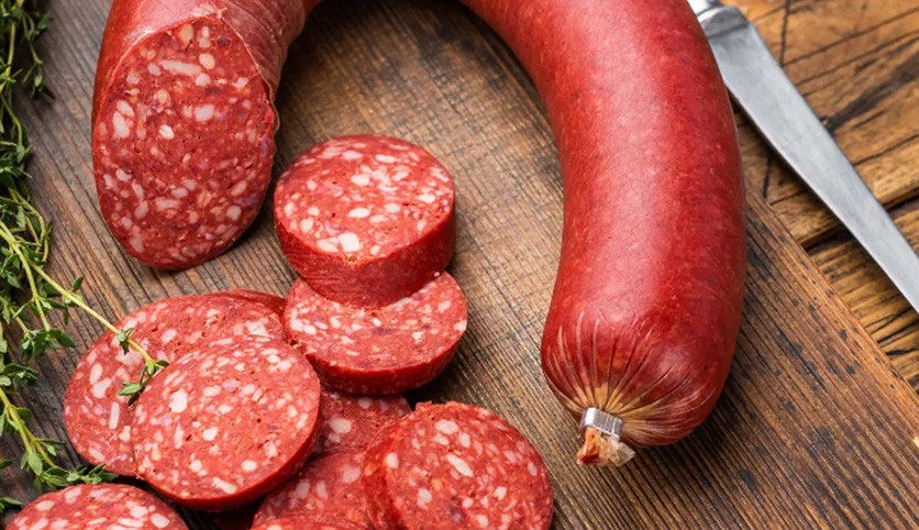 Dana sucukta domuz eti tespiti