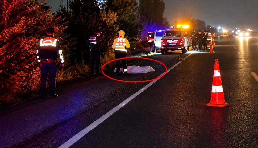 Yol kenarında bir kişinin cansız beden bulundu