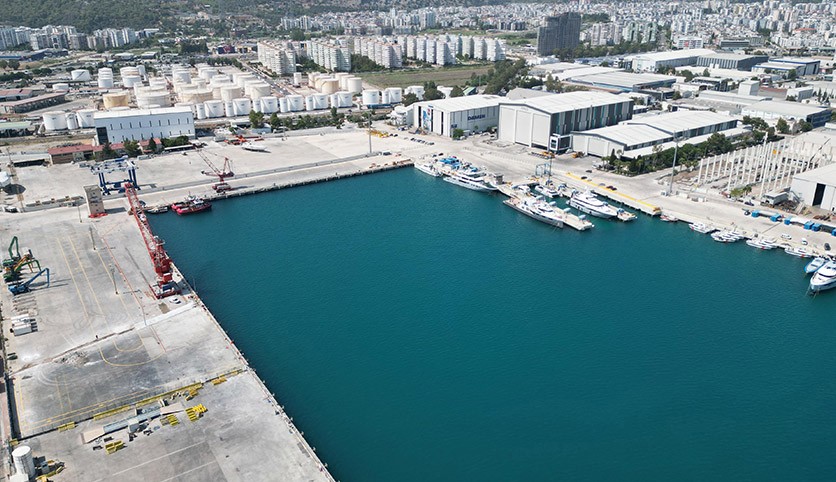 Antalya Serbest Bölgesi'nin ticaret hacmi 845 milyon dolara ulaştı