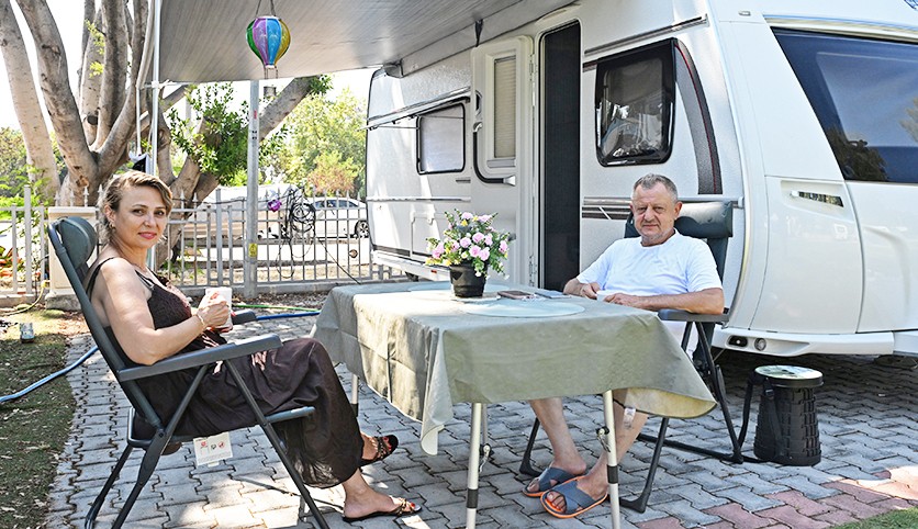 Antalya'da 'Karavan Park' kampseverlerin gözdesi