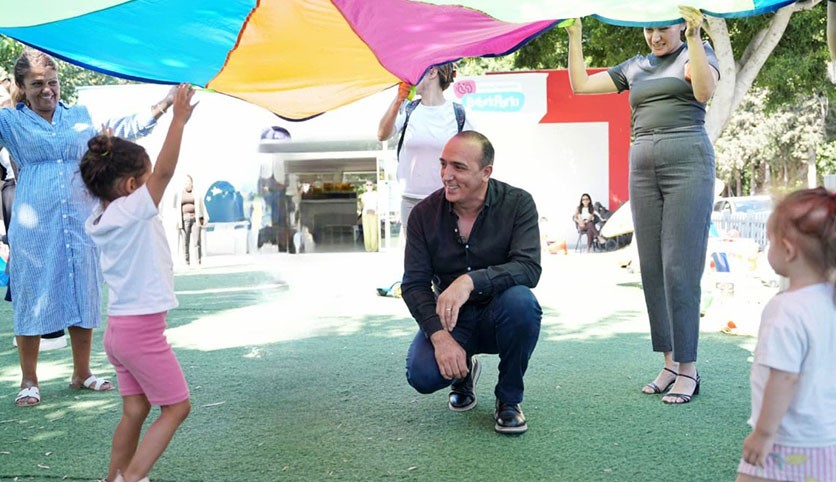 Başkan Kotan, Bebek Parkı’nda çocuklarla buluştu