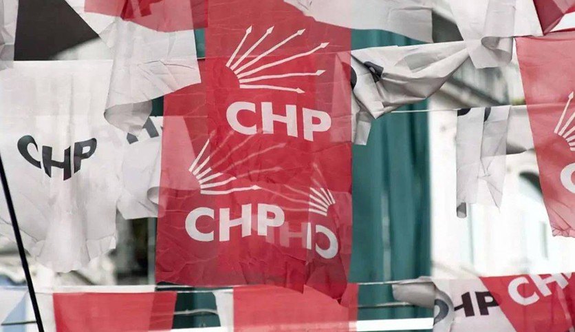 CHP'de o il karıştı: 16 kişilik toplu istifa
