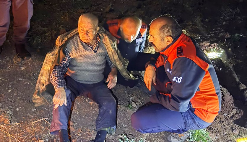 Evden çıktıktan sonra kayboldu, dağda uyurken bulundu