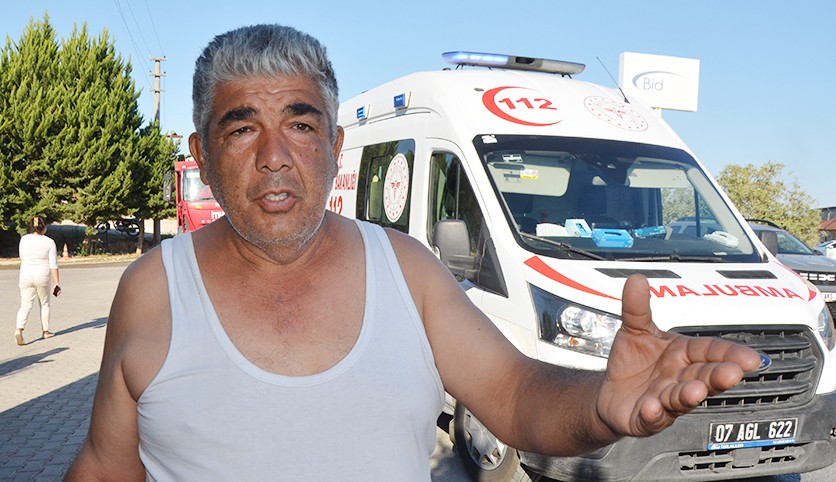 Serik'te servis midibüsü tur otobüsüne çarptı; 6 yaralı
