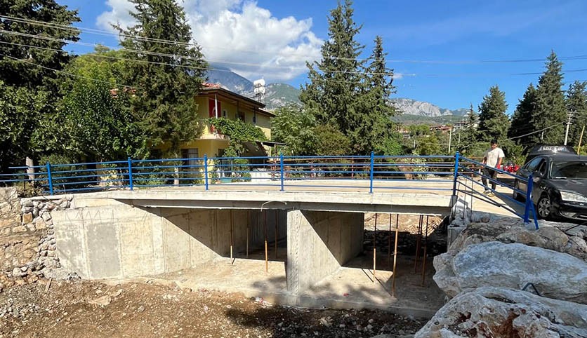 Tekirova'da taşkın riskine karşı köprü çalışması tamamlandı