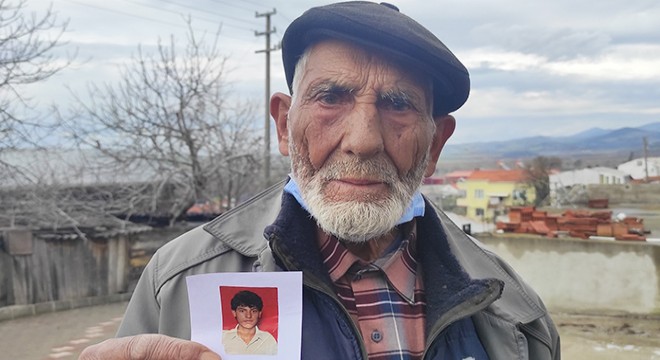25 yıldır kayıp oğlunu arıyor