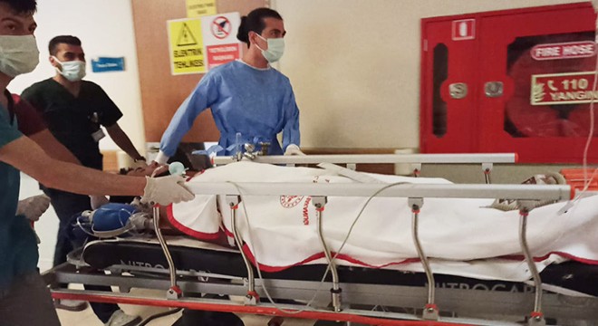 3'üncü kattan düşen inşaat işçisi, ağır yaralandı