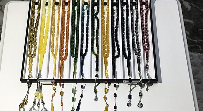 30 yıldır biriktirdiği 42 tespih çalındı