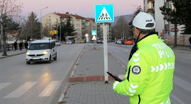 307 okul servis aracı trafikten menedildi