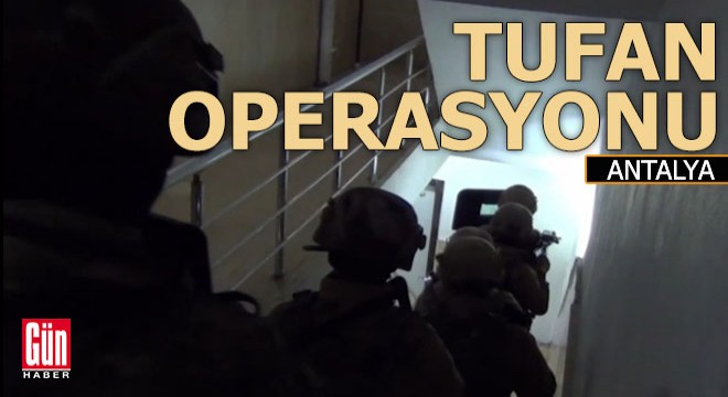35 gözaltı var