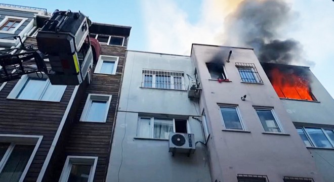 4 katlı binada yangın
