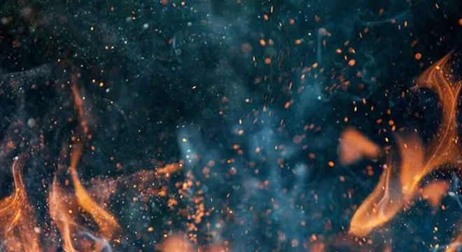 4 katlı binada yangın; 6 kişi dumandan etkilendi