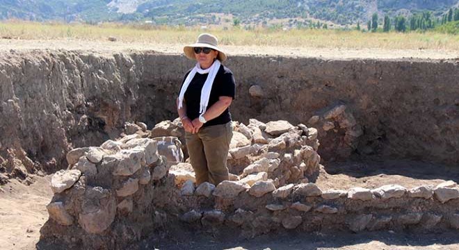 45 yılını kazı alanlarında geçirdi