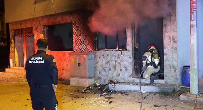 5 gün önce ateşe verdiği binayı patlatmaya çalıştı