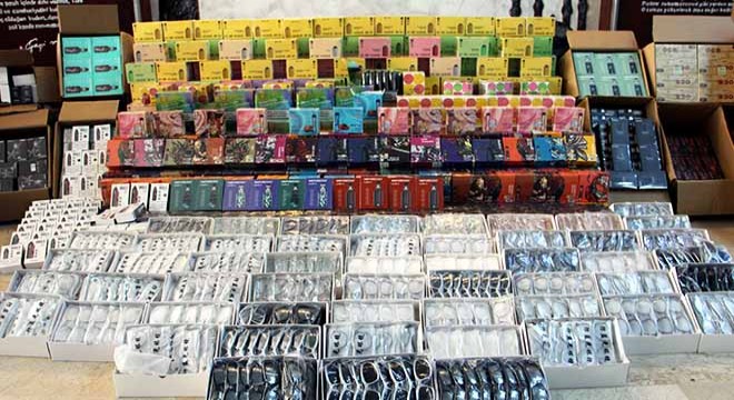 5 milyon TL'lik gümrük kaçağı ürün ele geçirildi