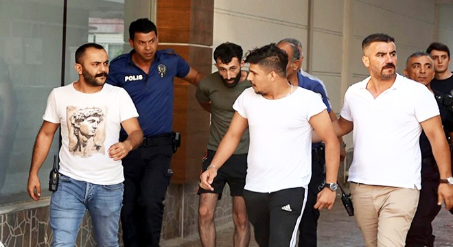5 yeğeni ve engelli kız kardeşini rehin aldı, savcılıktan serbest kaldı