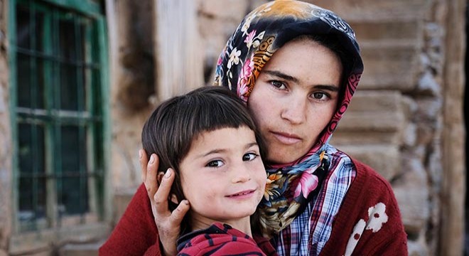 5 yıldır kayıp oğlunun yolunu gözlüyor