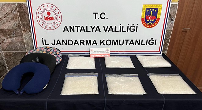 6 kilo uyuşturucuyla yakalanan 3 kişi tutuklandı