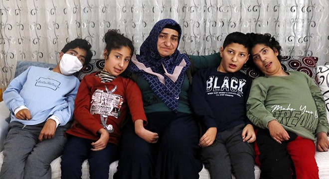 7 çocuktan 4'ü ALS hastası olan aile, yardım bekliyor