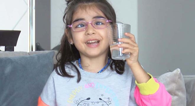 7 yaşındaki Elçin kör olma riskiyle karşı karşıya