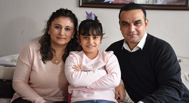7 yaşındaki Kumsal'dan 'matematikte' büyük başarı