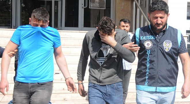 760 bin TL'lik hırsızlık yapan 2 kişi adliyede