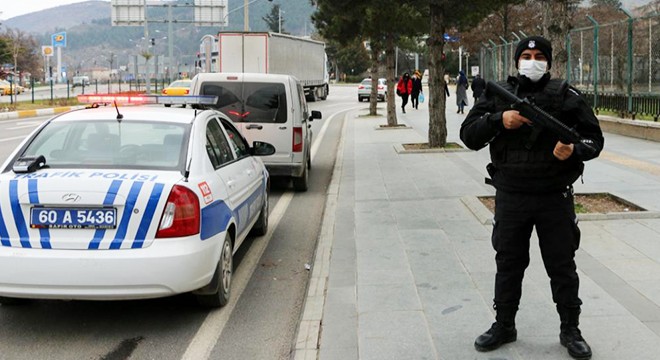 81 ilde 'Huzurlu Sokaklar ve Narkotik Suçları Uygulaması'