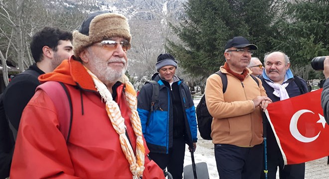 83 yaşında dağa tırmandı