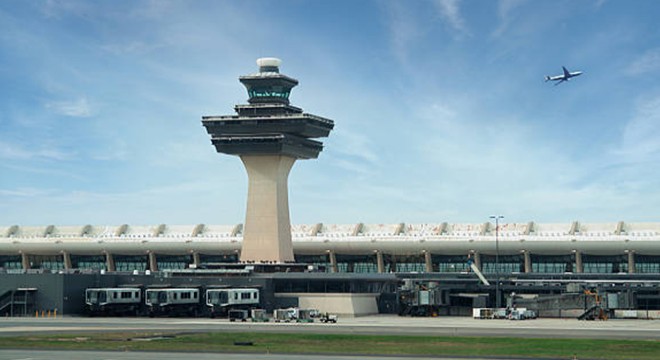 ABD de havalimanı terminalinde kaza: 18 yaralı