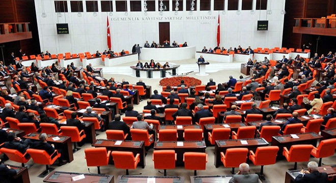 AK Parti'den 39 maddelik yasa teklifi