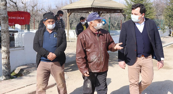 AK Parti'den evi yanan vatandaşa ziyaret